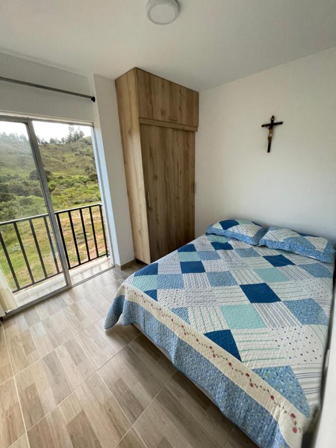 Vista Montana Guatape By Hope Apartment Exterior photo