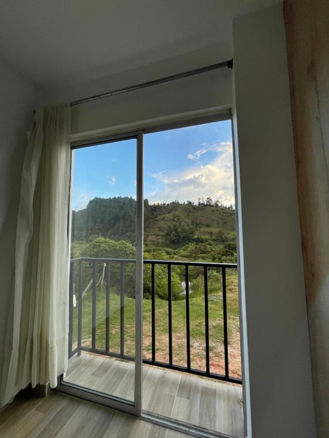 Vista Montana Guatape By Hope Apartment Exterior photo